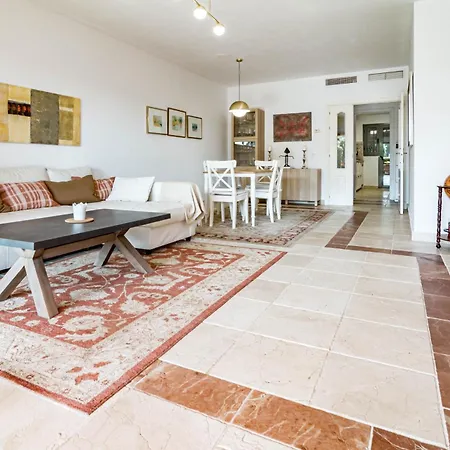 Benatalaya Apartment *